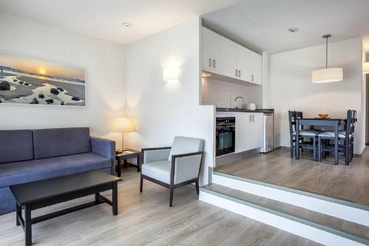 Apartamentos Hg Cristian Sur Лос Кристианос Экстерьер фото