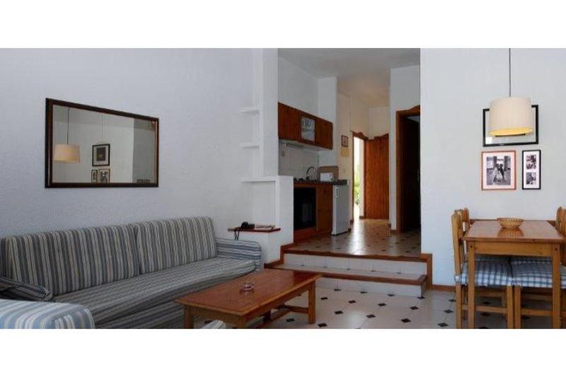 Apartamentos Hg Cristian Sur Лос Кристианос Экстерьер фото